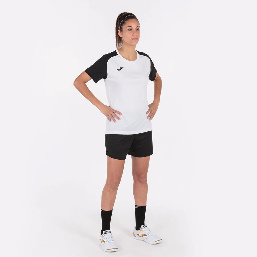 Shirt Academy IV — Weiss-Schwarz in Weiß-Schwarz, Am Modell