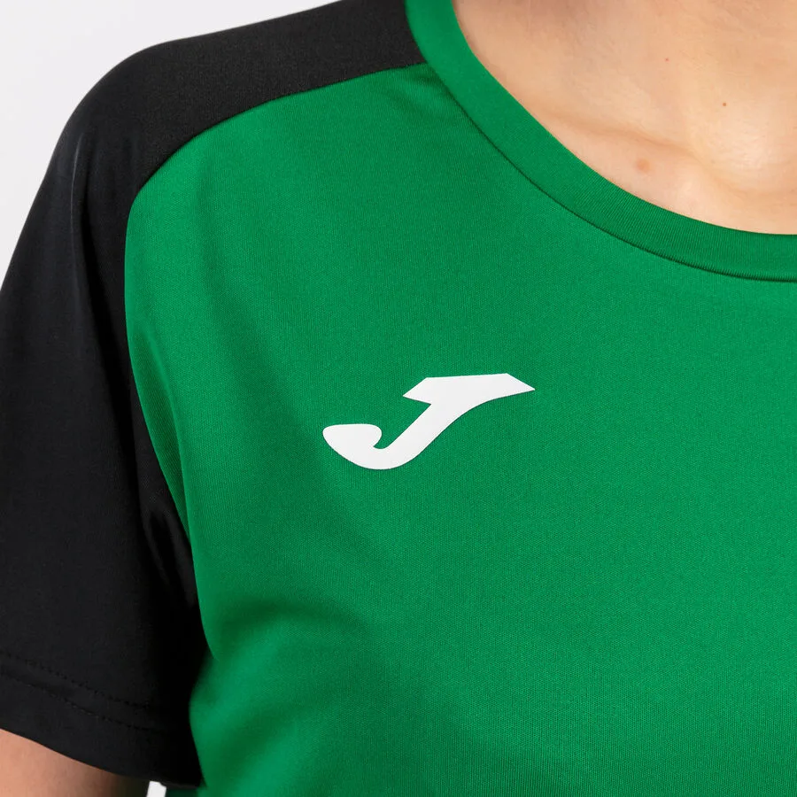 Shirt Academy IV — Grün-Schwarz in Grün-Schwarz, Am Modell