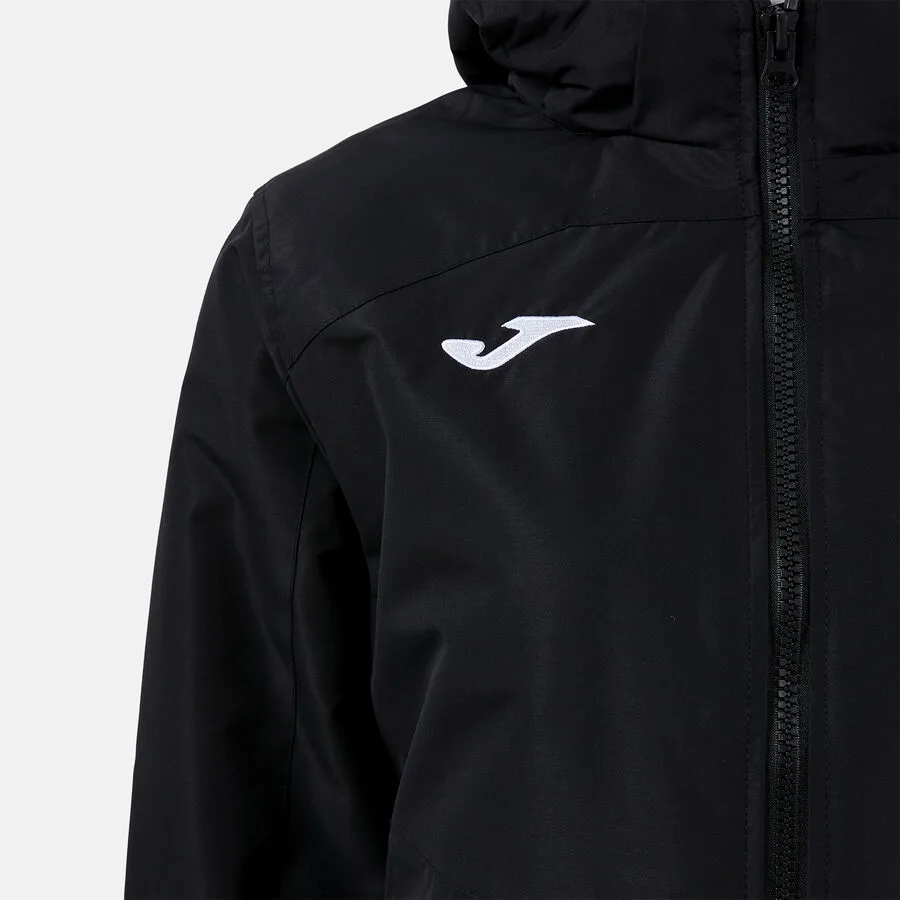 Trivor II Anorak Women — Schwarz in Schwarz, Detailansicht