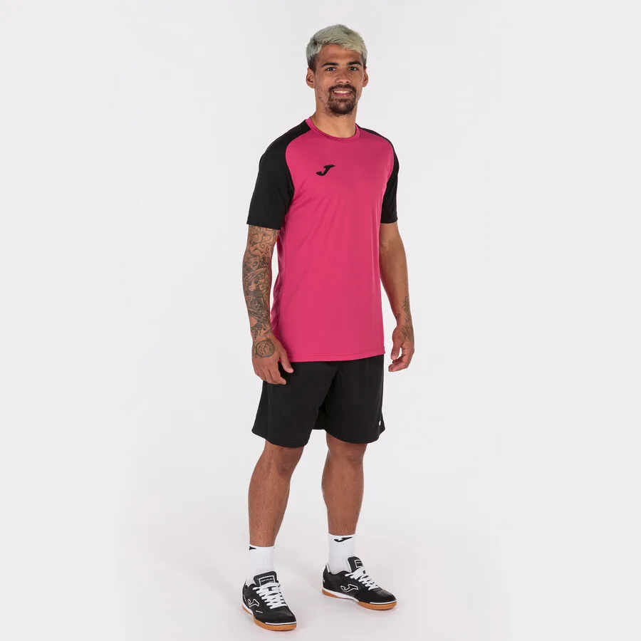 Academy IV Trikot — Fucsia-Schwarz in Fucsia-Schwarz, Am Modell