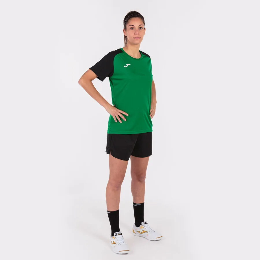 Shirt Academy IV — Grün-Schwarz in Grün-Schwarz, Am Modell