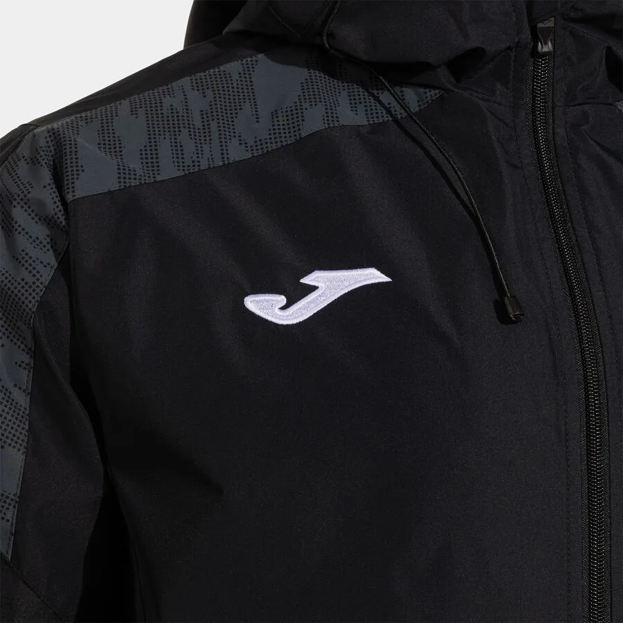 Champions VIII Regenjacke — Schwarz-Antrazith in Schwarz-Antrazith, Detailansicht