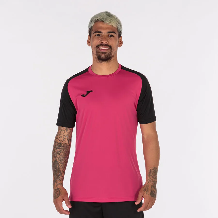 Academy IV Trikot — Fucsia-Schwarz in Fucsia-Schwarz, Am Modell