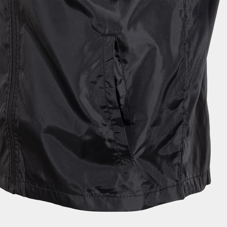 Rain Regenjacke — Schwarz in Schwarz, Detailansicht