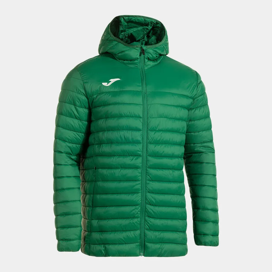 Urban V Anorak — Grün in Grün, Schrägansicht