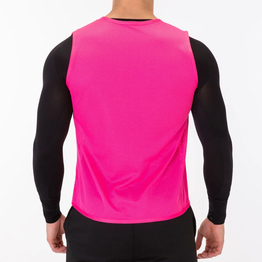 Training Bib — Rosa Fluor in Rosa Fluor