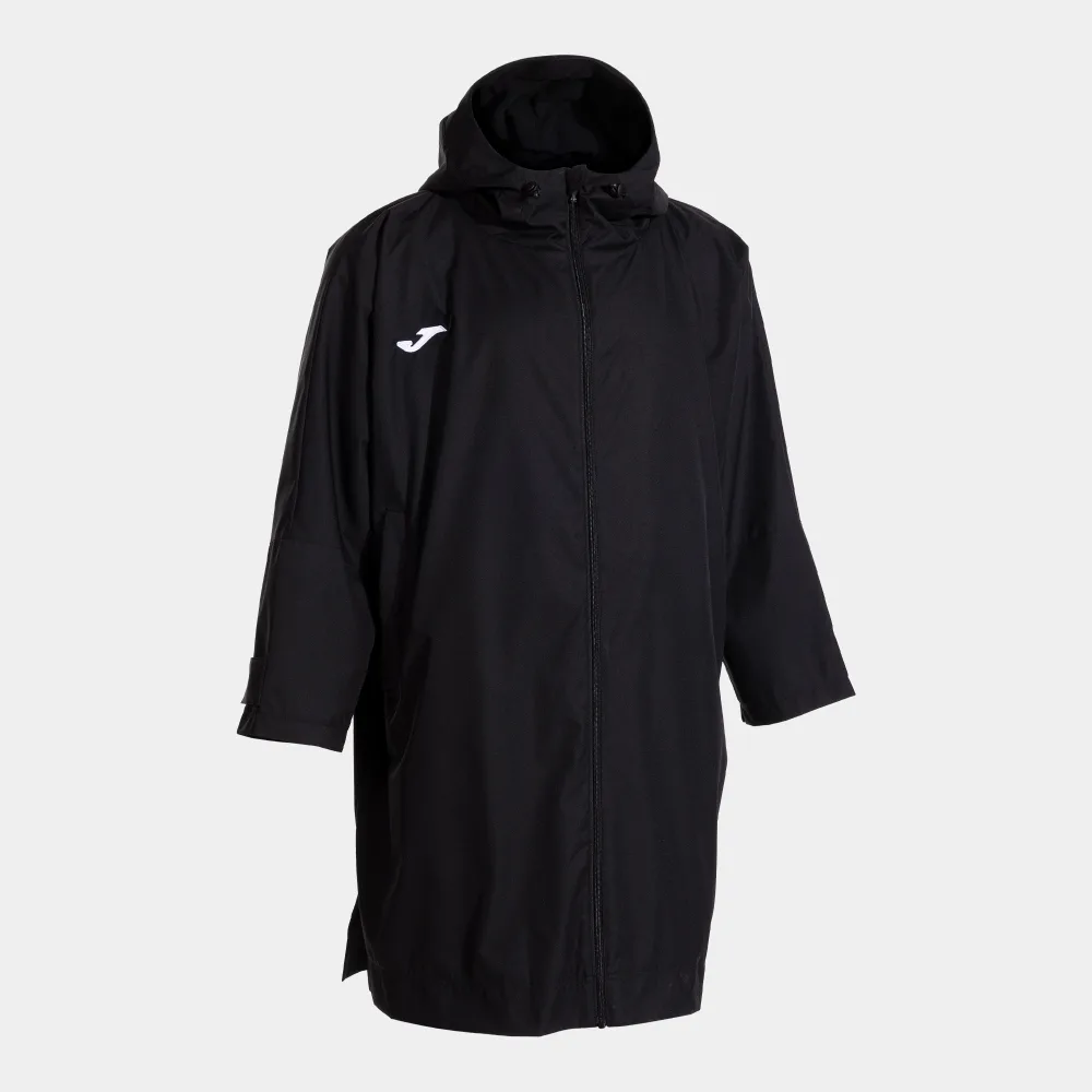 Bench Anorak — Schwarz in Schwarz